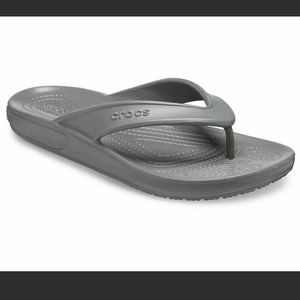 NWOT Crocs Unisex Classic II Flip Flops in Men's 10/Women's 12